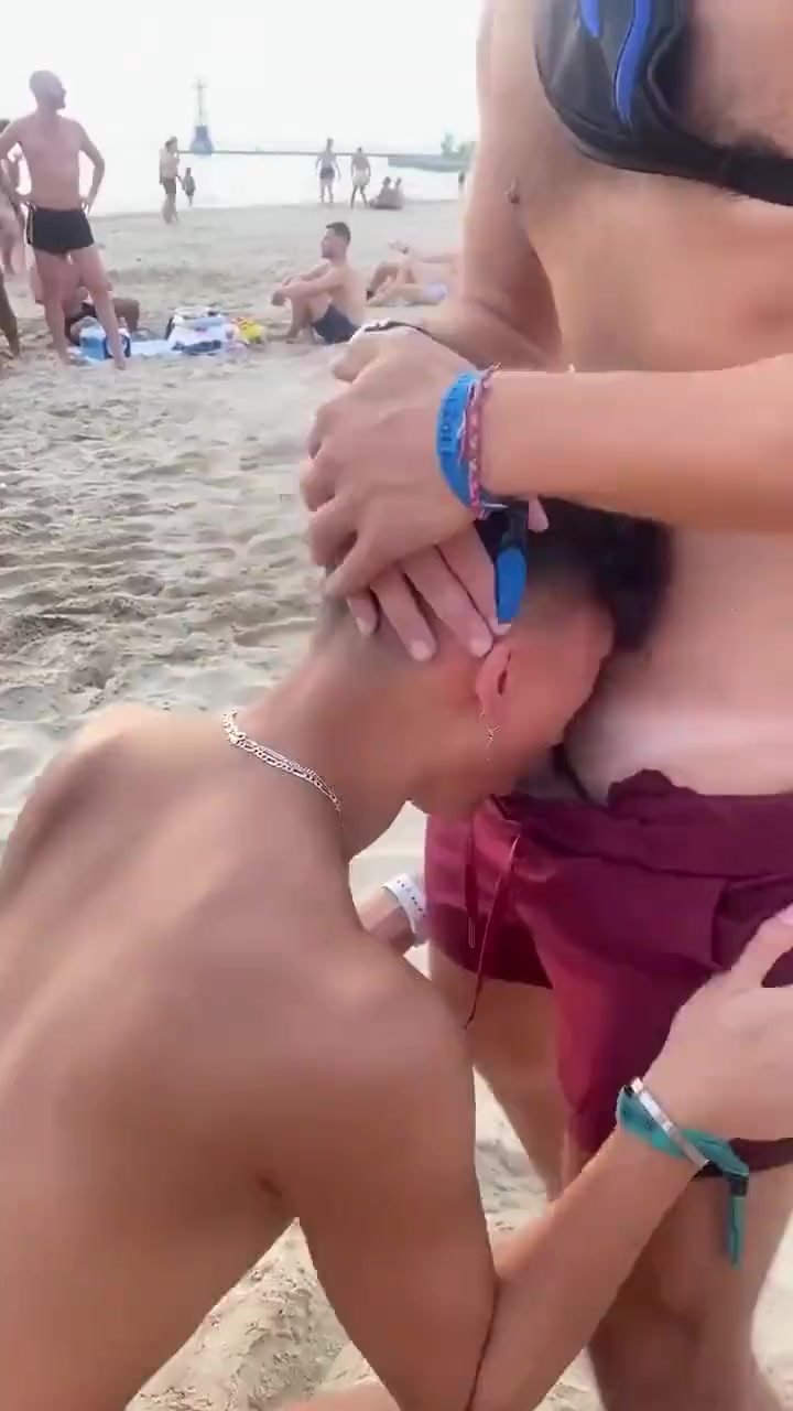 Welcome To Blowjob Beach