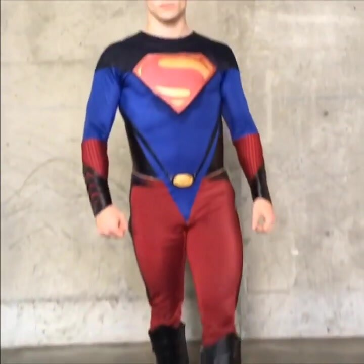 Superboy Cosplayer