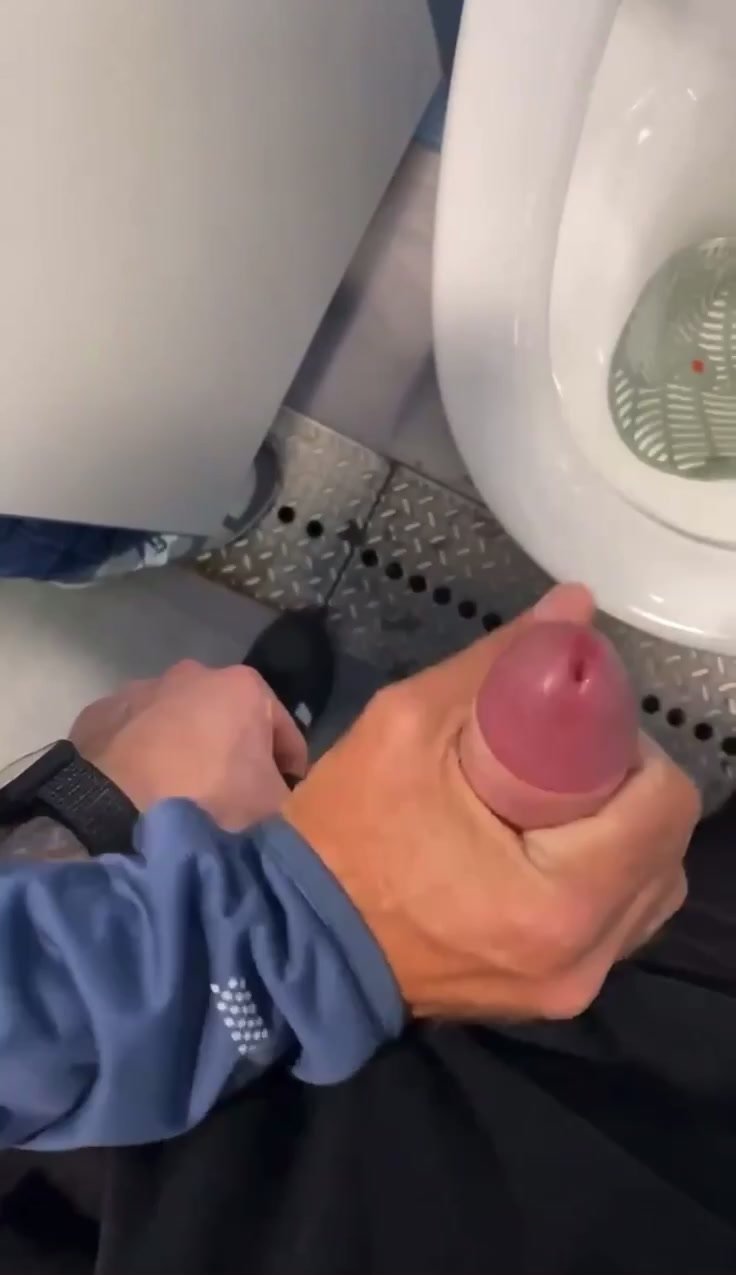 Cruising Public bathroom