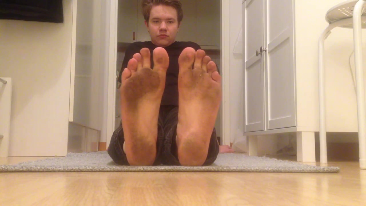 Dirty feet - video 4