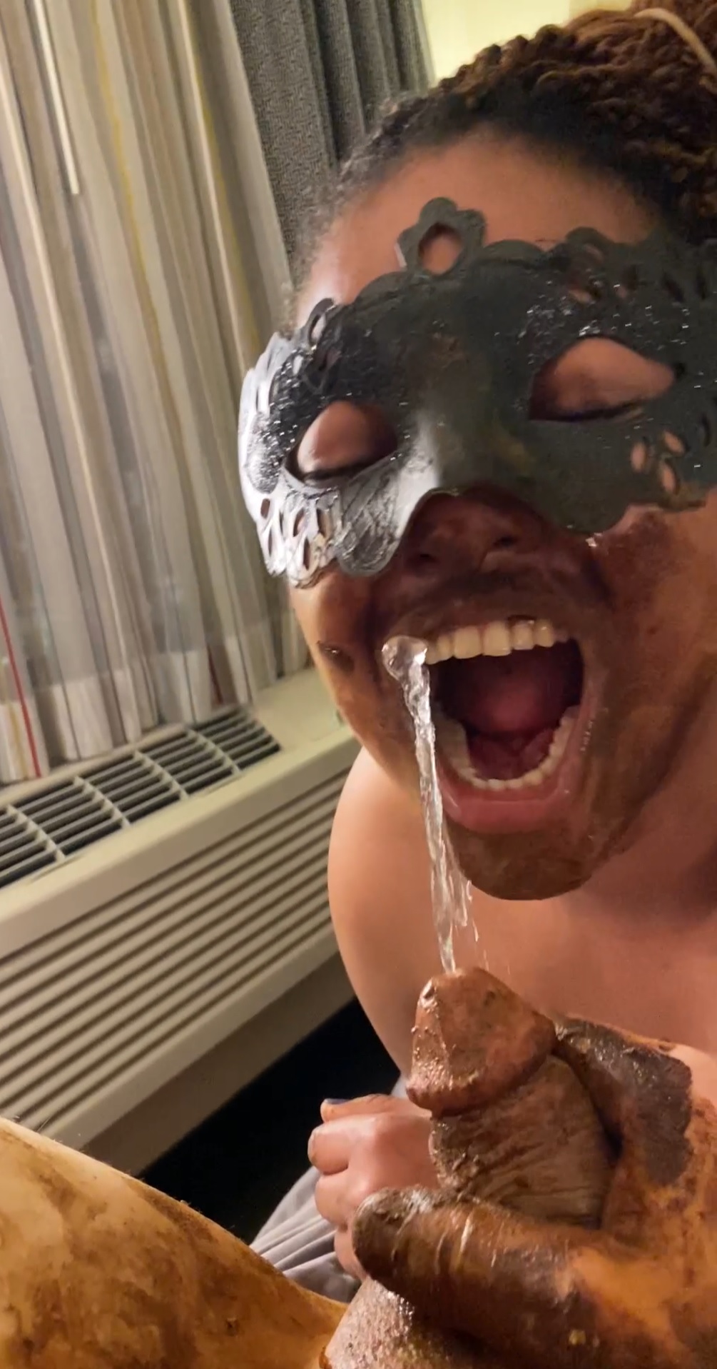 Hungry slave drinks some piss after a scat meal