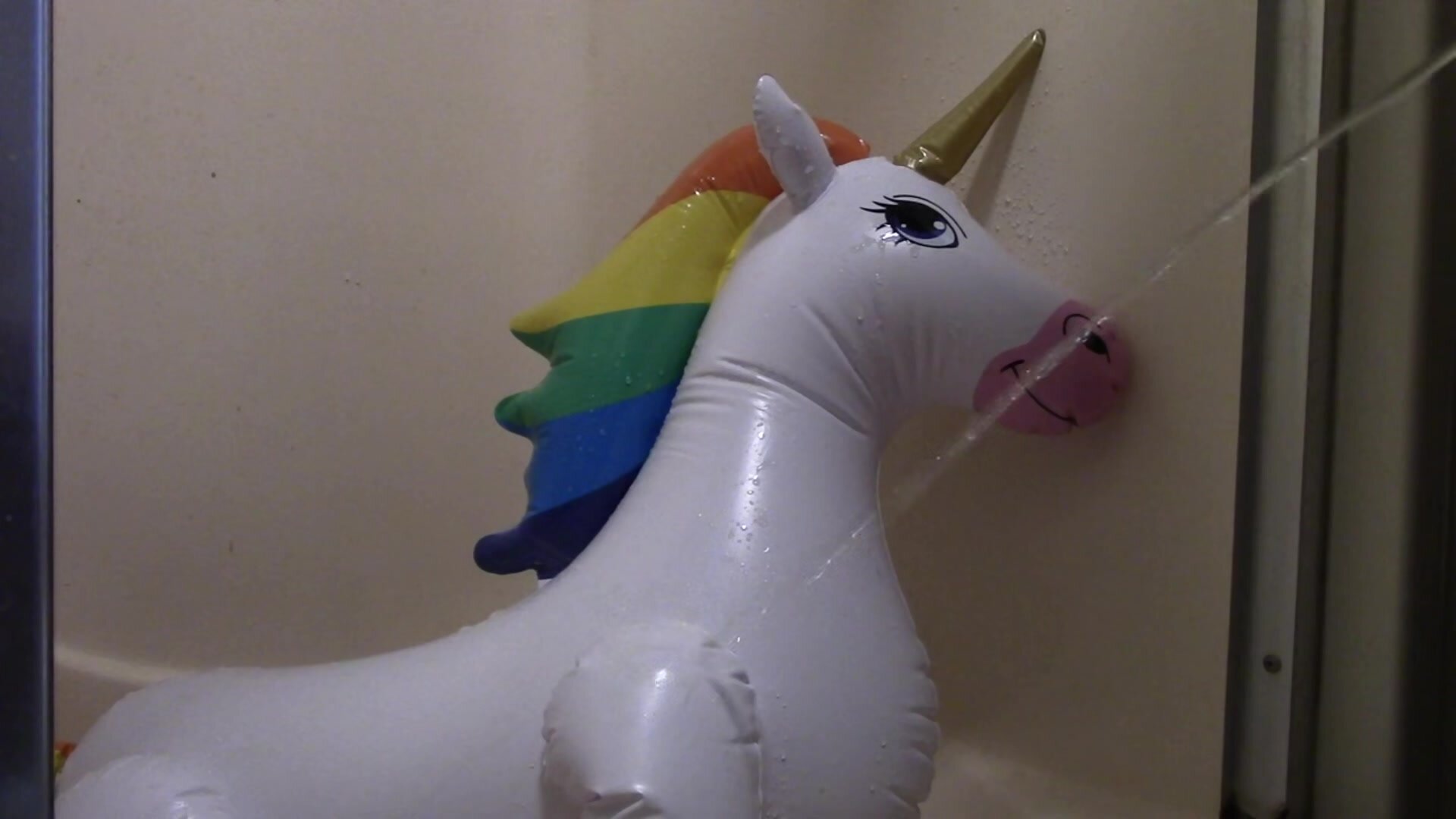 Inflatable Unicorn Pissing