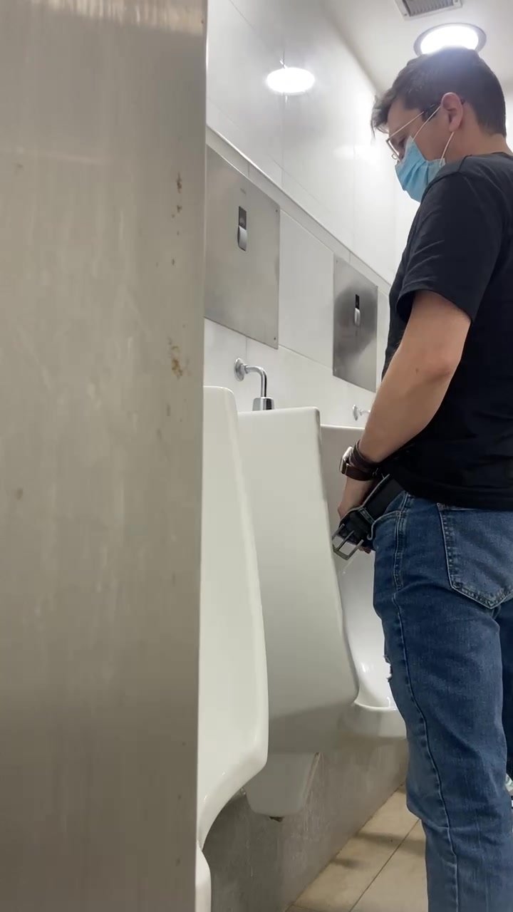urinal - video 414