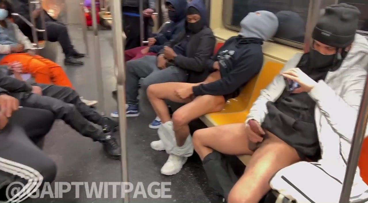 Group jerking in the train