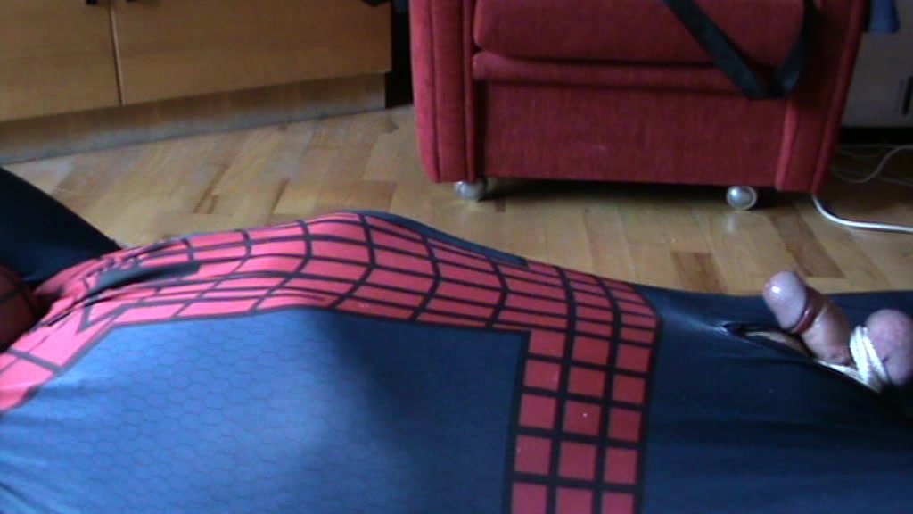 Spiderman is enjoyed - video 2