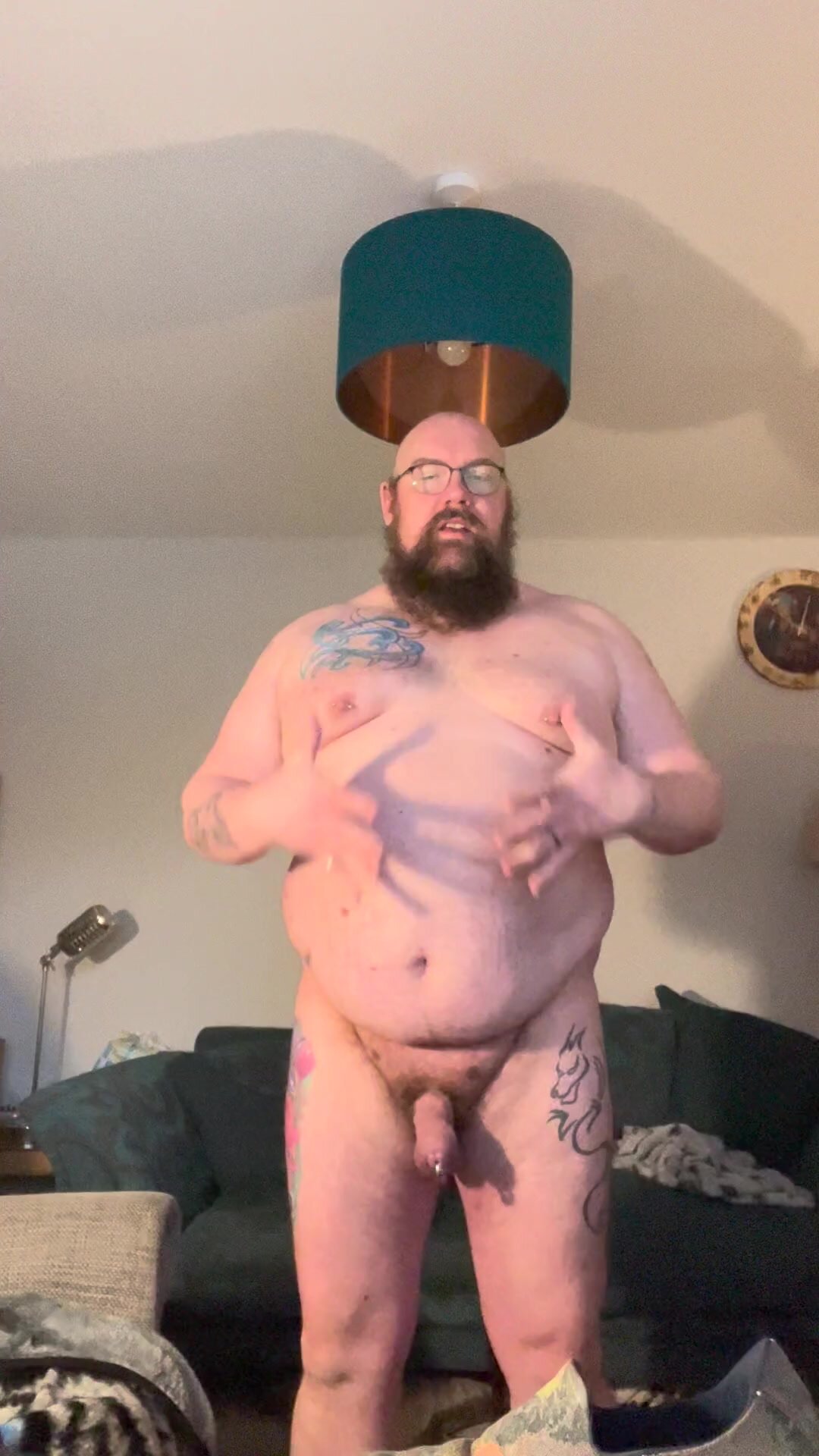 lip sync naked