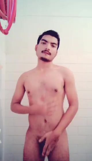 Hot indian muscular man nude show - video 2