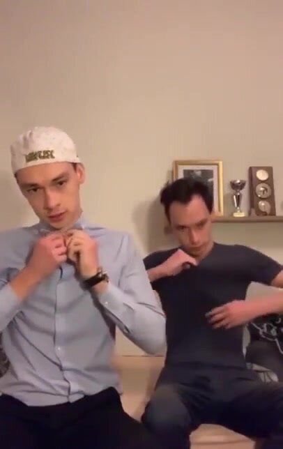 Twins brothers jerking off together