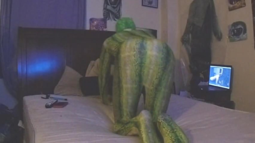 Sexy Scally zentai jerk off and cums a lot