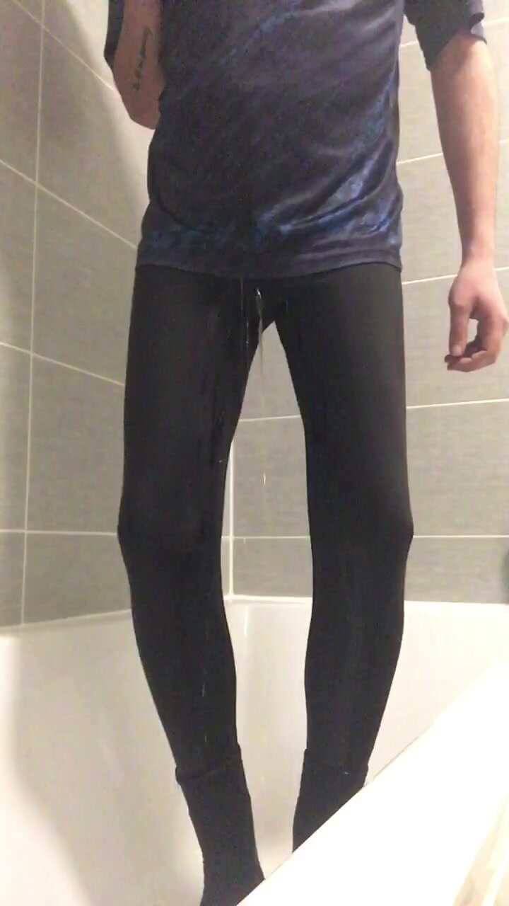 Pee leggings and shower