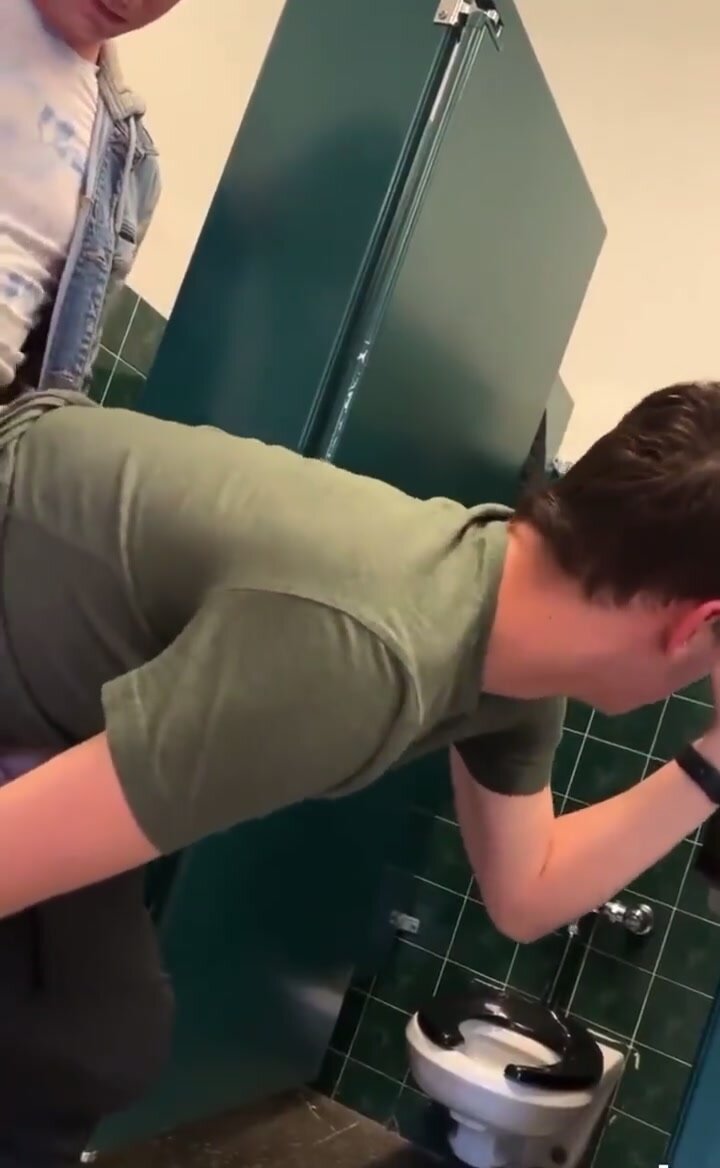 Handsome boys - ass to mouth at the urinal