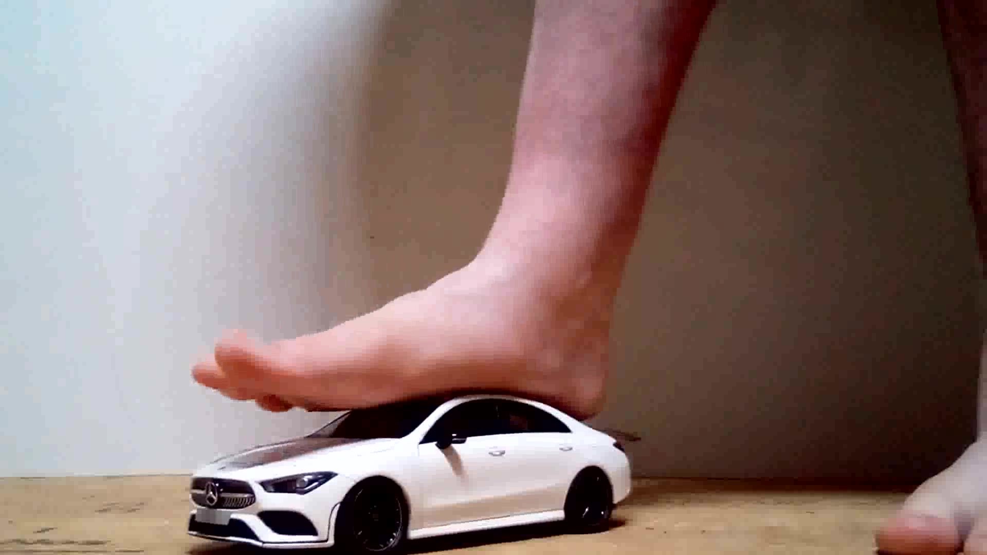 Barefoot toy car crush - video 3