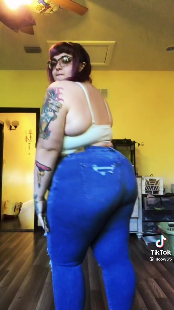 BBW in Jeans