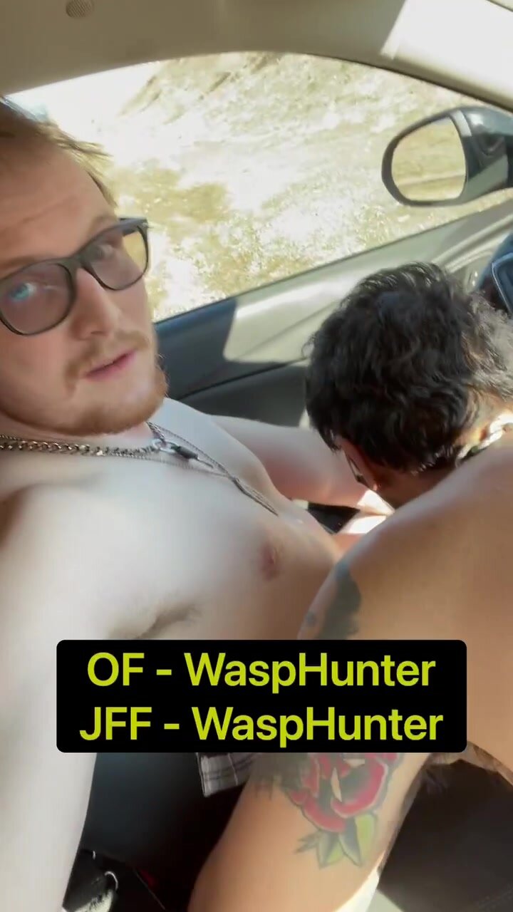 Blowing Bi White Guy in Car