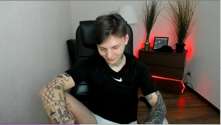 sexy tattoed russian boy