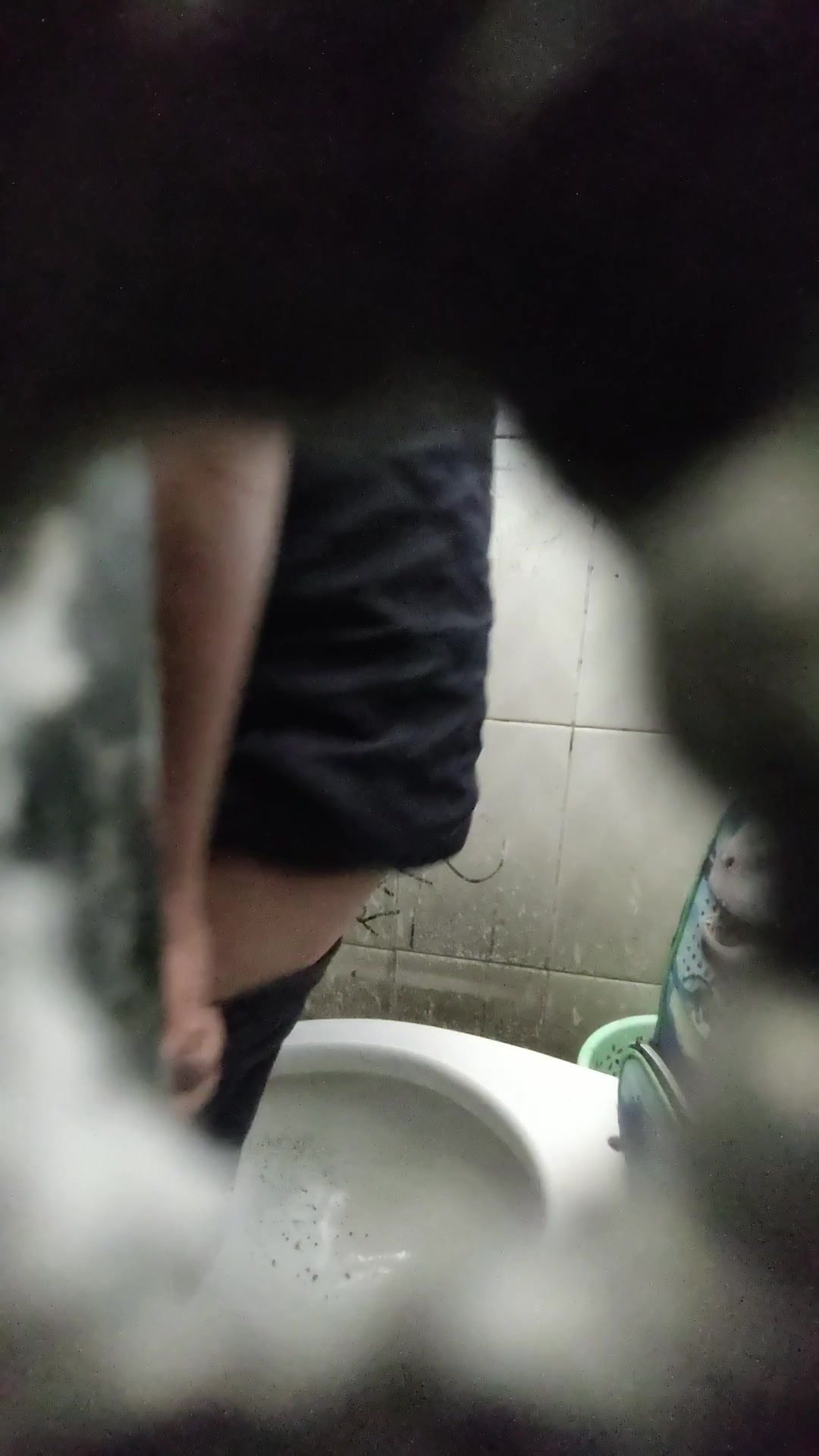 Toilet spy 12 - video 3