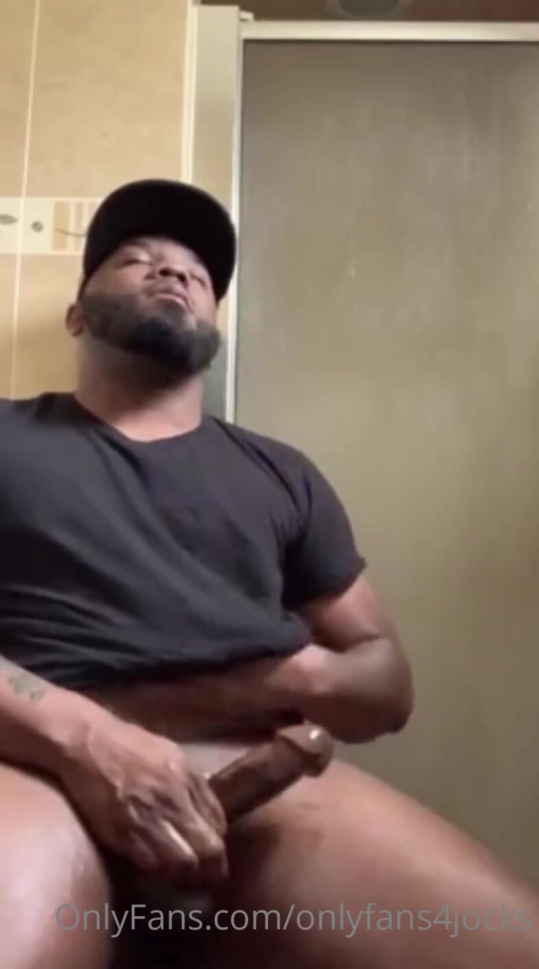 Sexy Black Guy Rubbing One Out