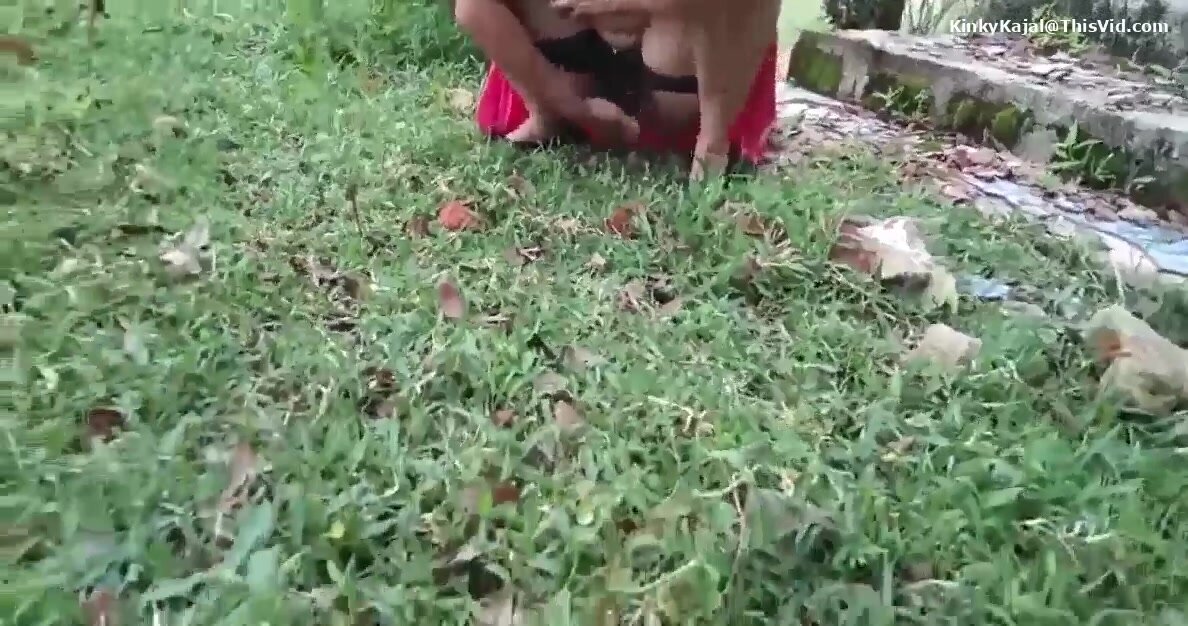 Indian mature lady's Pissing compilation