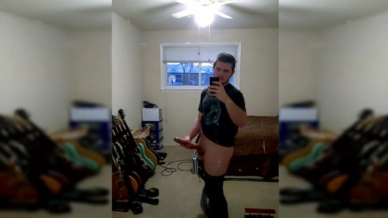 Massive Cock - video 5