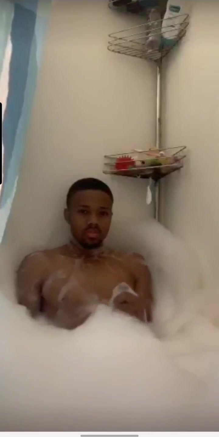 Periscope boner in bubble bath