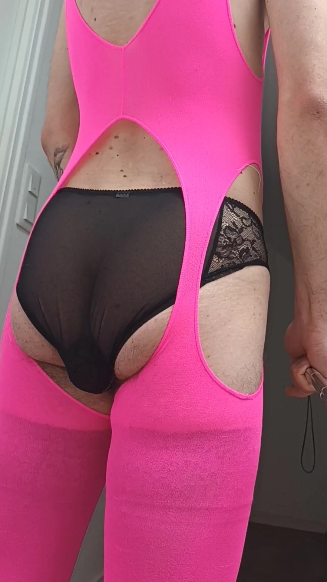 Lexiie in pink tights poops in her black panties and th