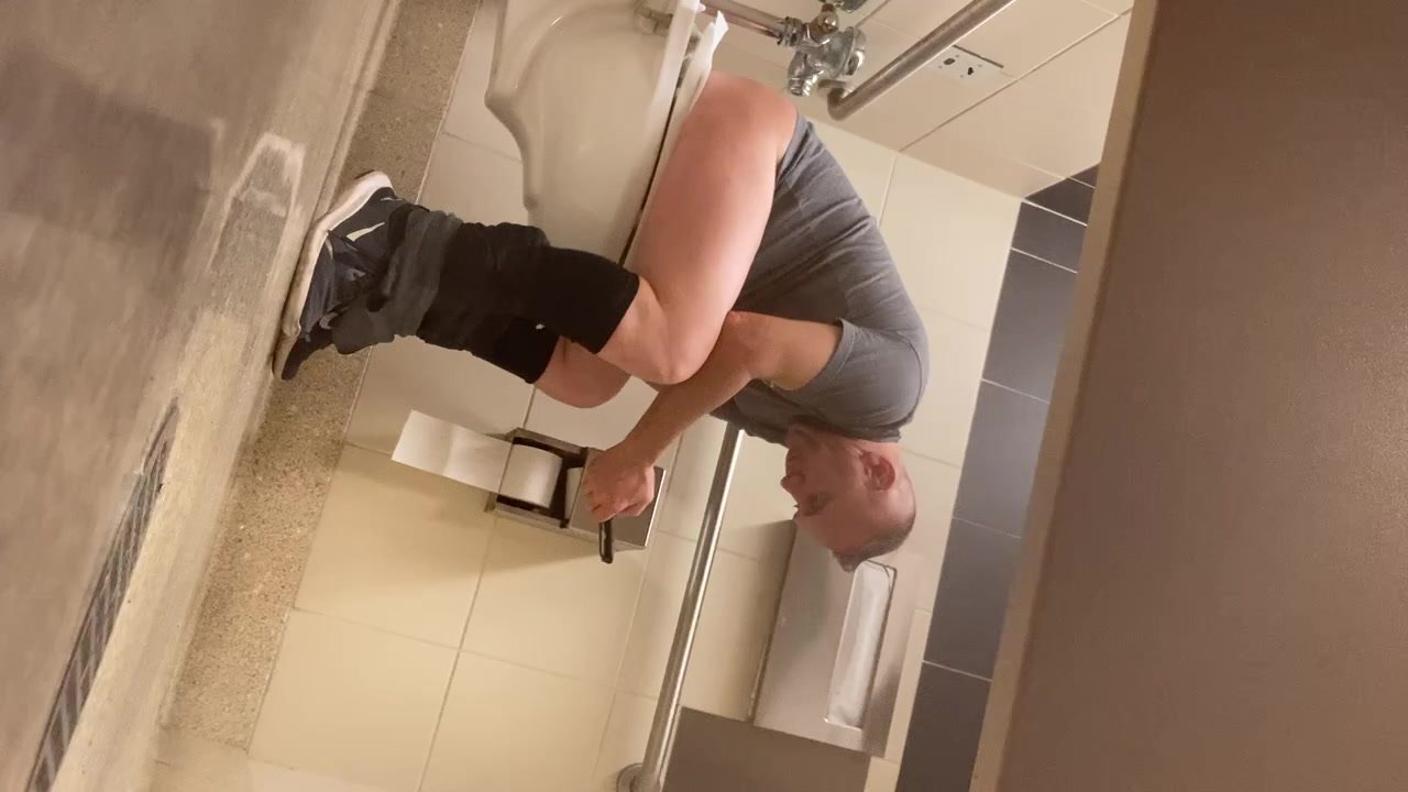 Older guy struggles to poop