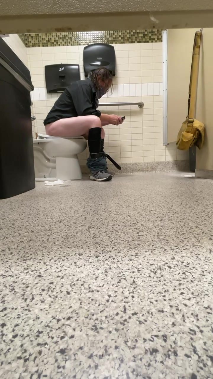 Toilet Diarrhea - video 4