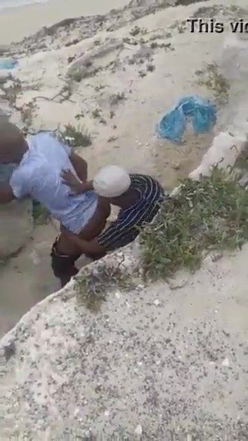 AFRICAN GUYS CAUGHT FUCKING ON THE BEACH