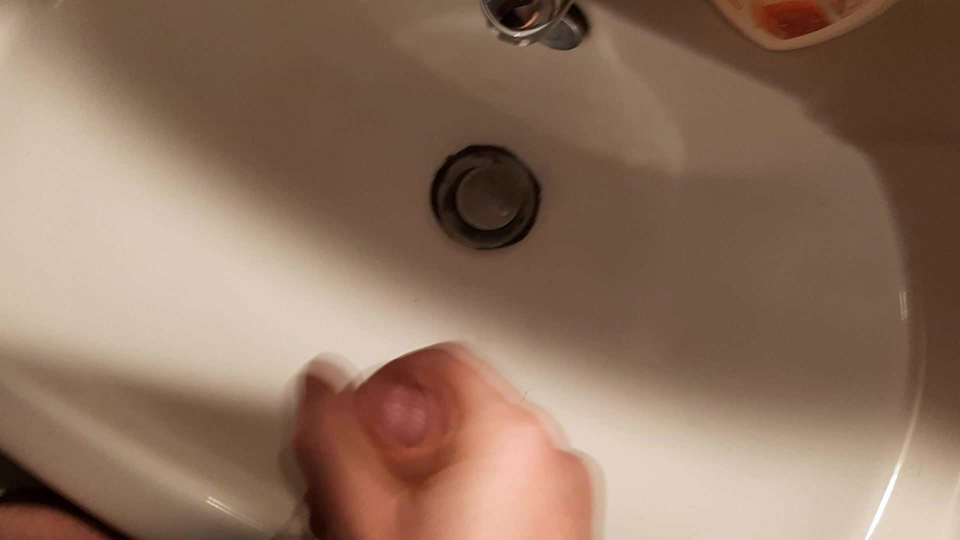 Greek boy cum in WC