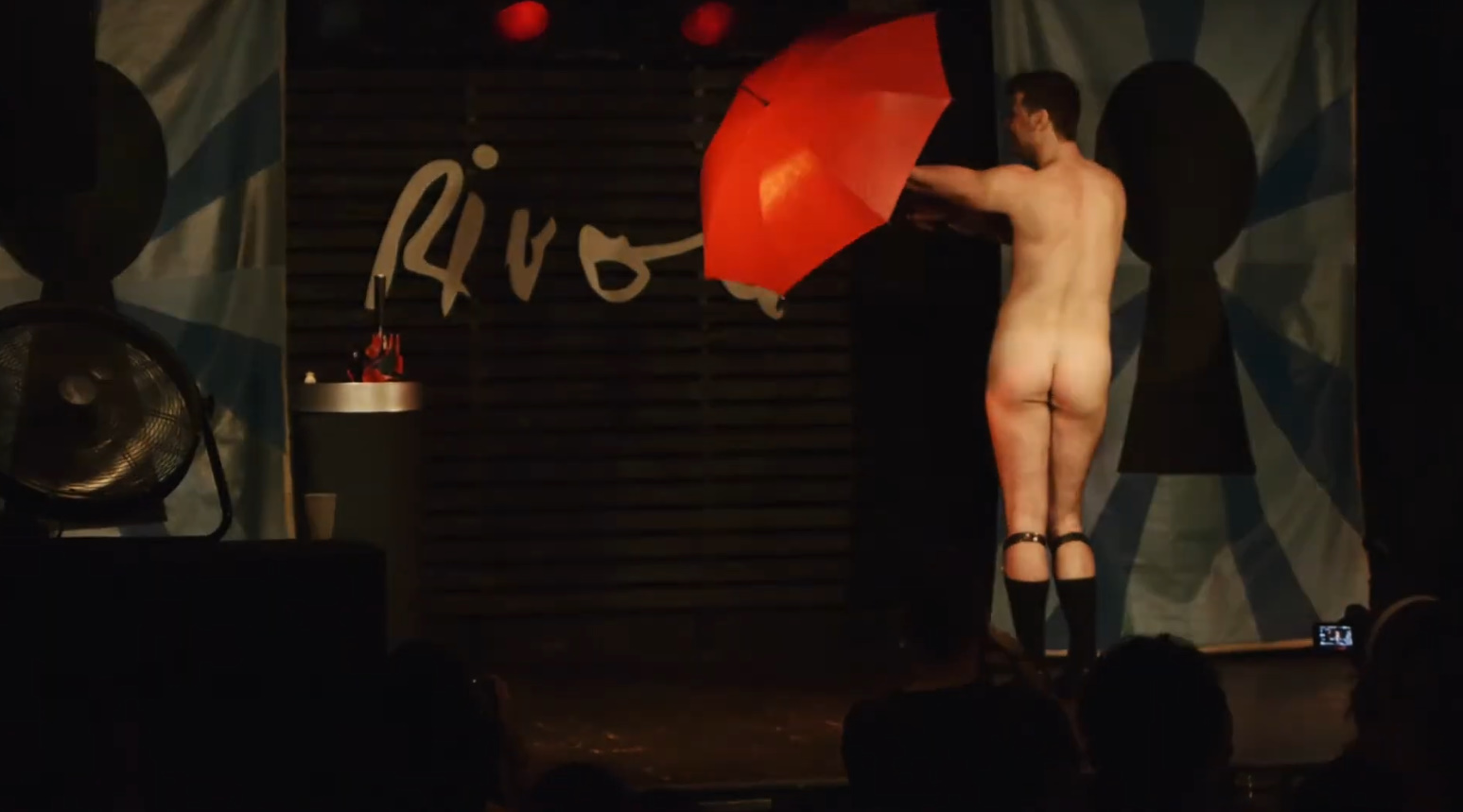 Roman Hanz Gets Naked Burlesque on Stage  Part 1