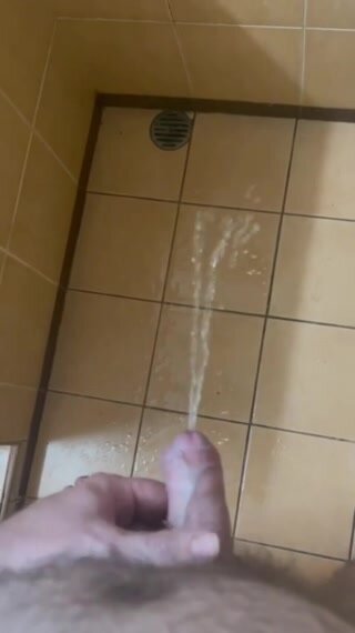 Hairy daddy cum and piss under the shower