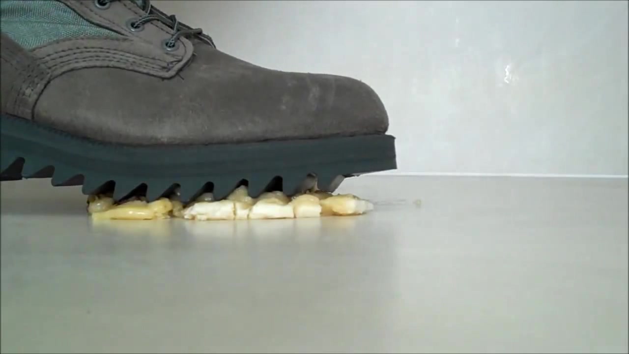 Ripple sole boots stomp