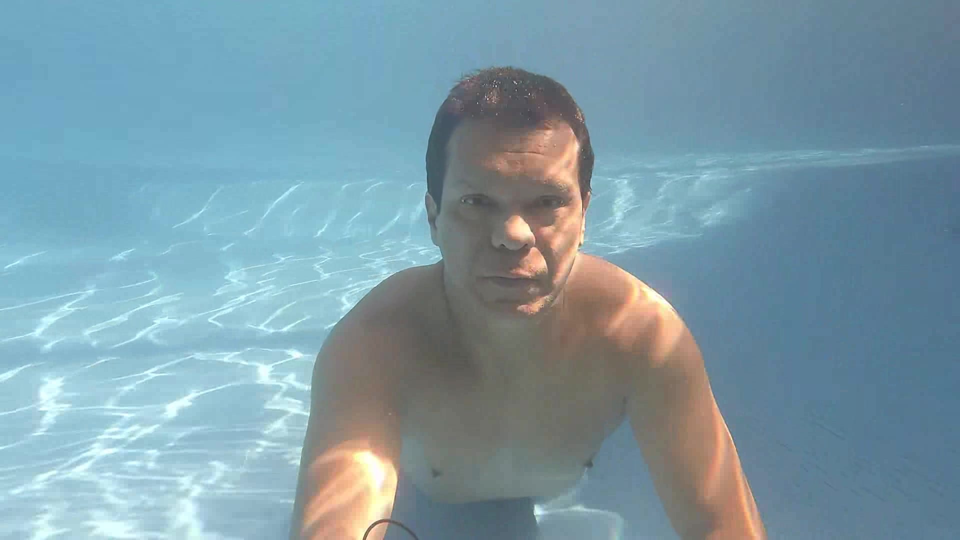 Breatholding barefaced underwater in pool - video 3