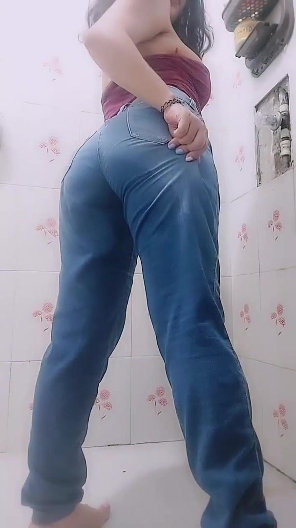 Hairy Teen Piss Jeans