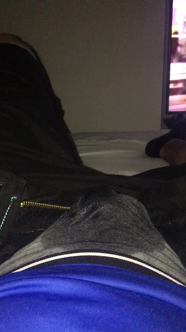 Pissing laying in bed video 2
