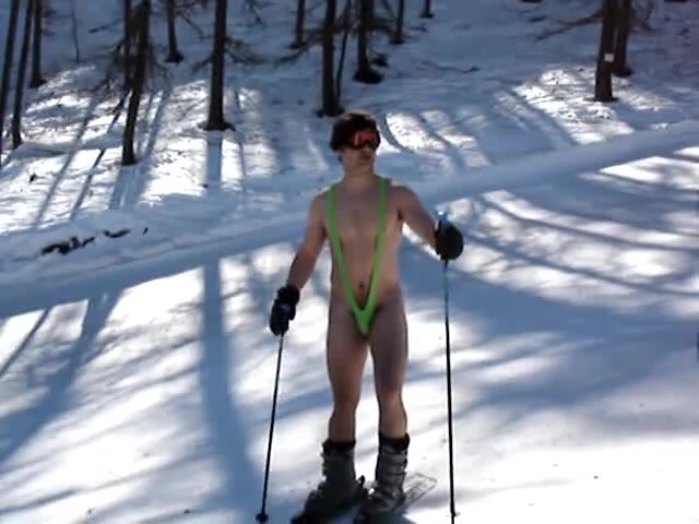 Mankini skiing