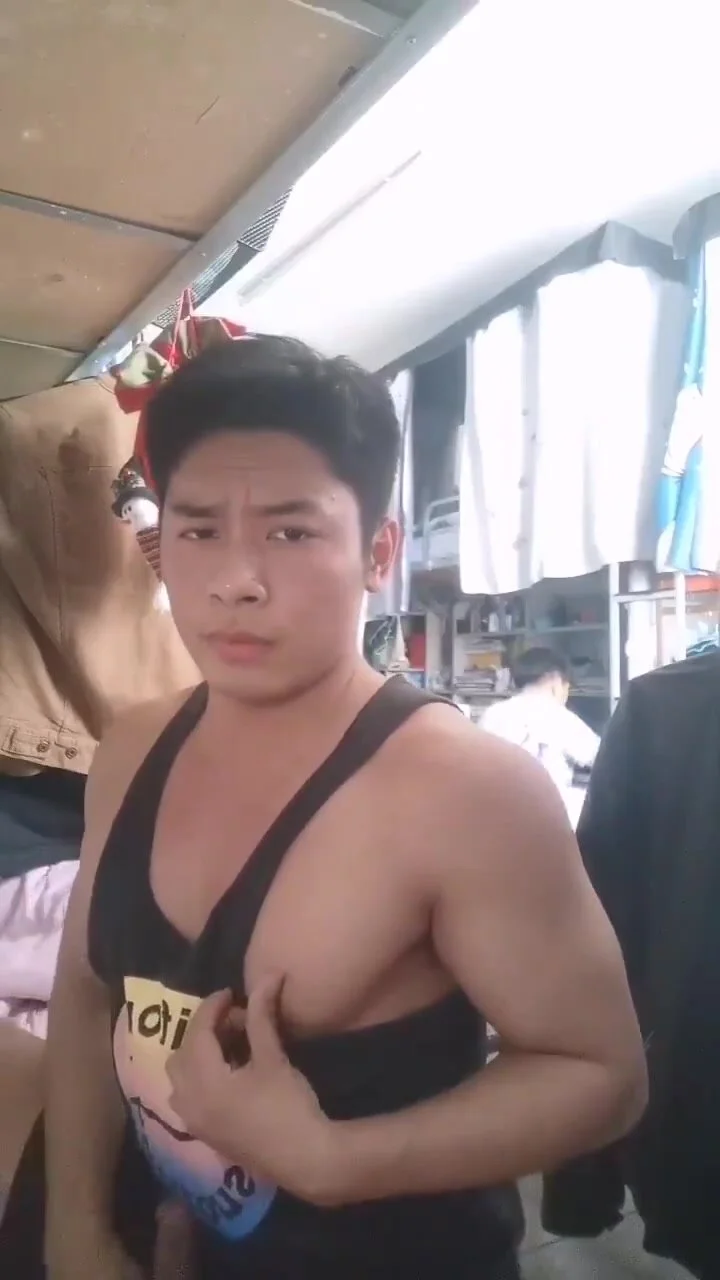 Hot Asian stud cums while his friends are around - ThisVid.com