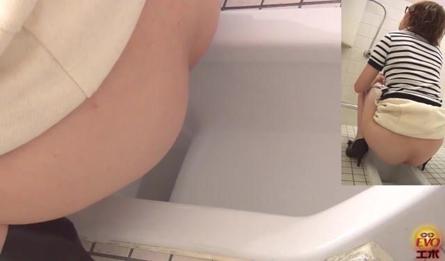 Squat toilet - video 37
