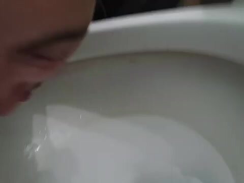 Ftm slut licks toilet bowl