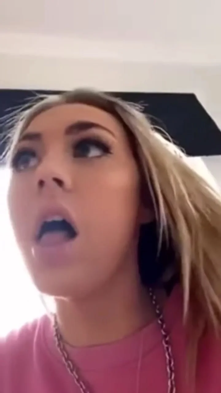 Pooping burp: Snapchat Blonde burp compilation - ThisVid.com