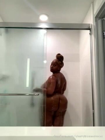 huge bbw ebony taking a shower