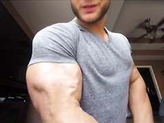 Thick Muscles and Veins with Oil P1