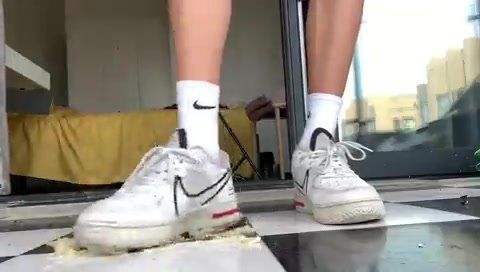 male dress shoes sneakers trample - video 36