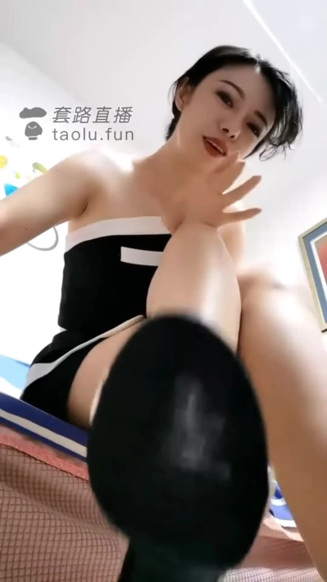 CHINESE FEMDOM - video 22 - ThisVid.com