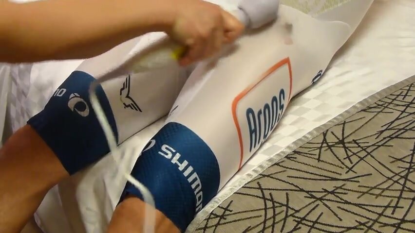 Cumming in cycling skinsuit