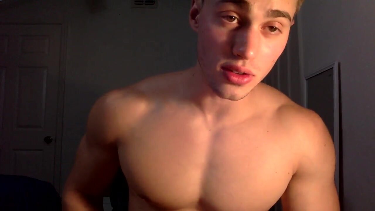 Hottest straight cam guy