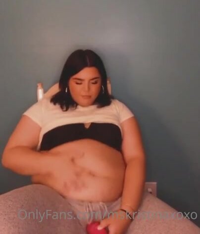 measuring big and fat belly and masturbating