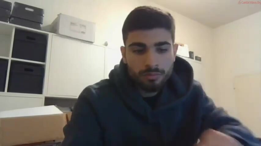 Super Handsome Arab Jerking