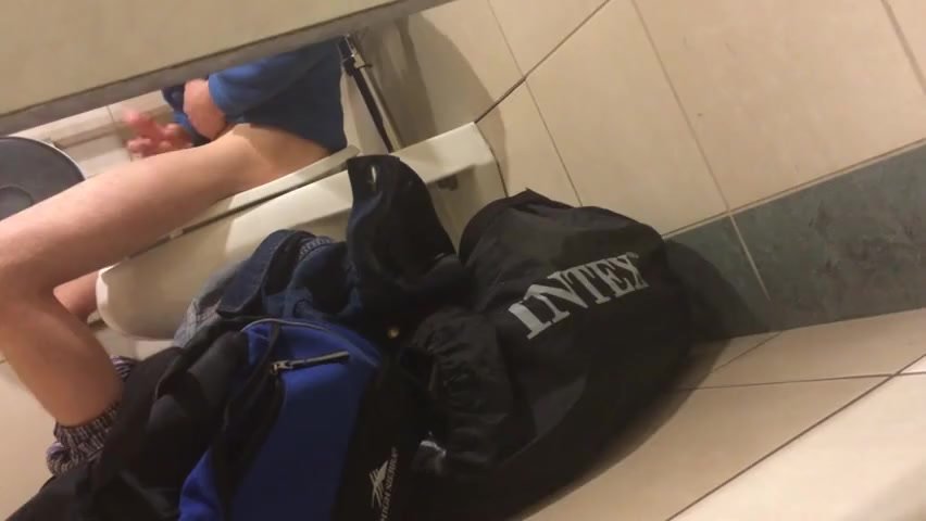 Spy Jerking in public restroom