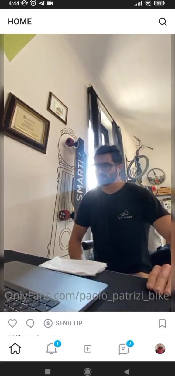 Italian bike rider cums